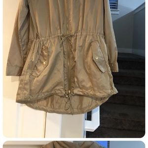MICHAEL MICHAEL KORS KHAKI LIGHTWEIGHT SATIN FISHTAIL ANORAK SIZE M